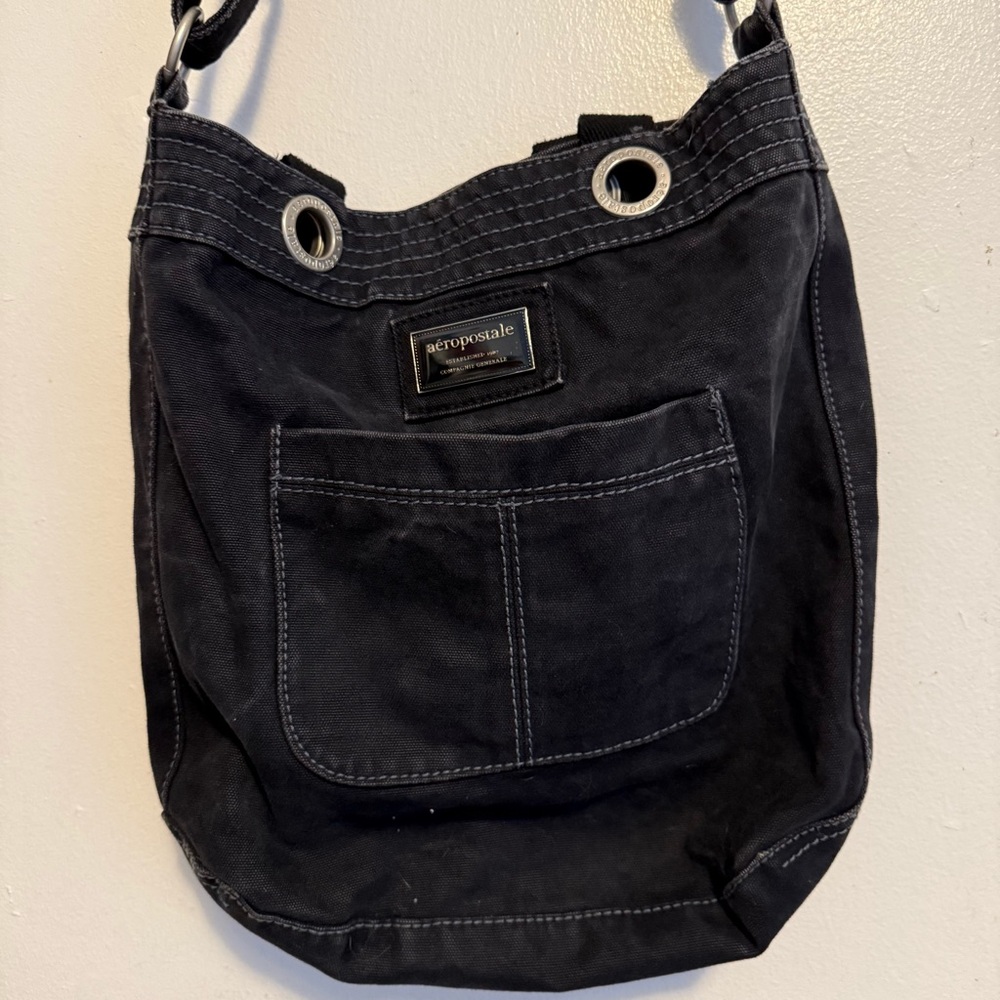 Aeropostale Black Shoulder Bag with Adjustable Strap Hand Bag - Picture 2 of 11